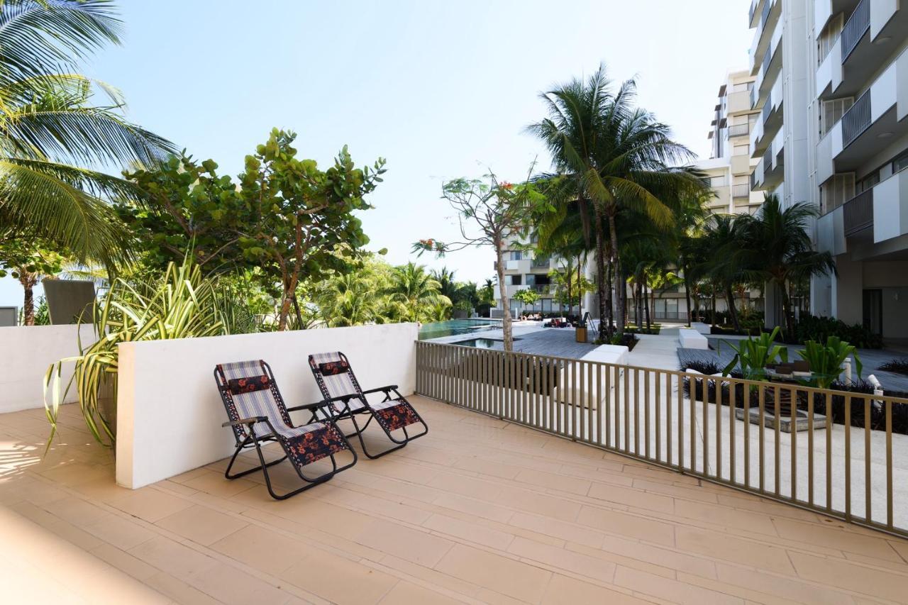By The Sea Beach Front Apartment Batu Ferringhi Extérieur photo
