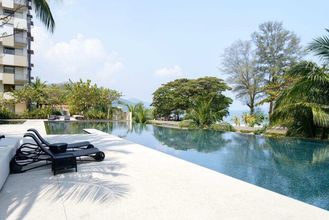 By The Sea Beach Front Apartment Batu Ferringhi Extérieur photo