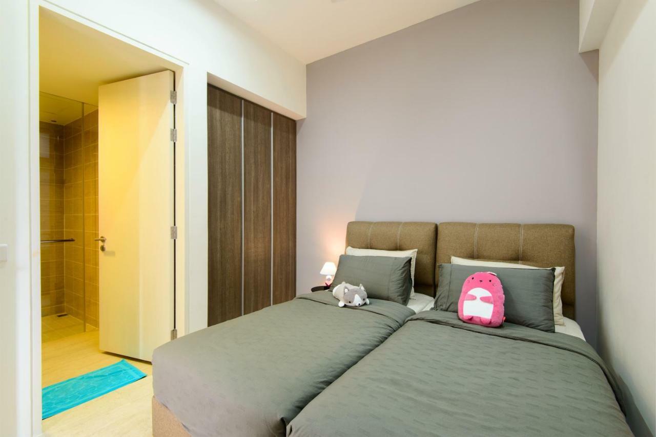 By The Sea Beach Front Apartment Batu Ferringhi Extérieur photo