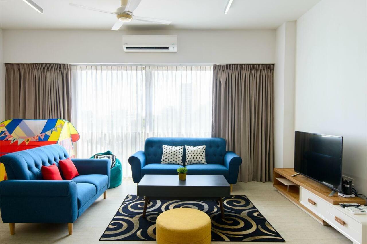 By The Sea Beach Front Apartment Batu Ferringhi Extérieur photo