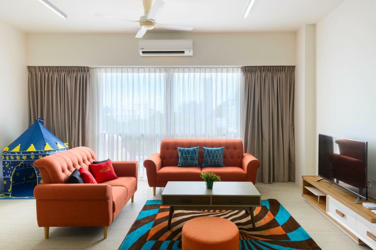 By The Sea Beach Front Apartment Batu Ferringhi Extérieur photo