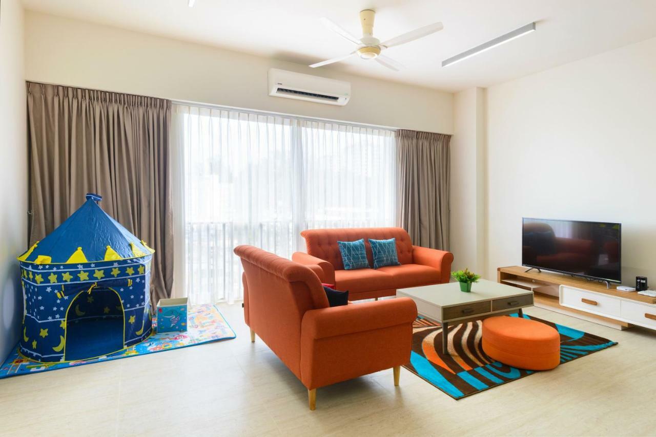 By The Sea Beach Front Apartment Batu Ferringhi Extérieur photo